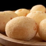 Aprenda a fazer um pão de queijo caseiro maravilhoso