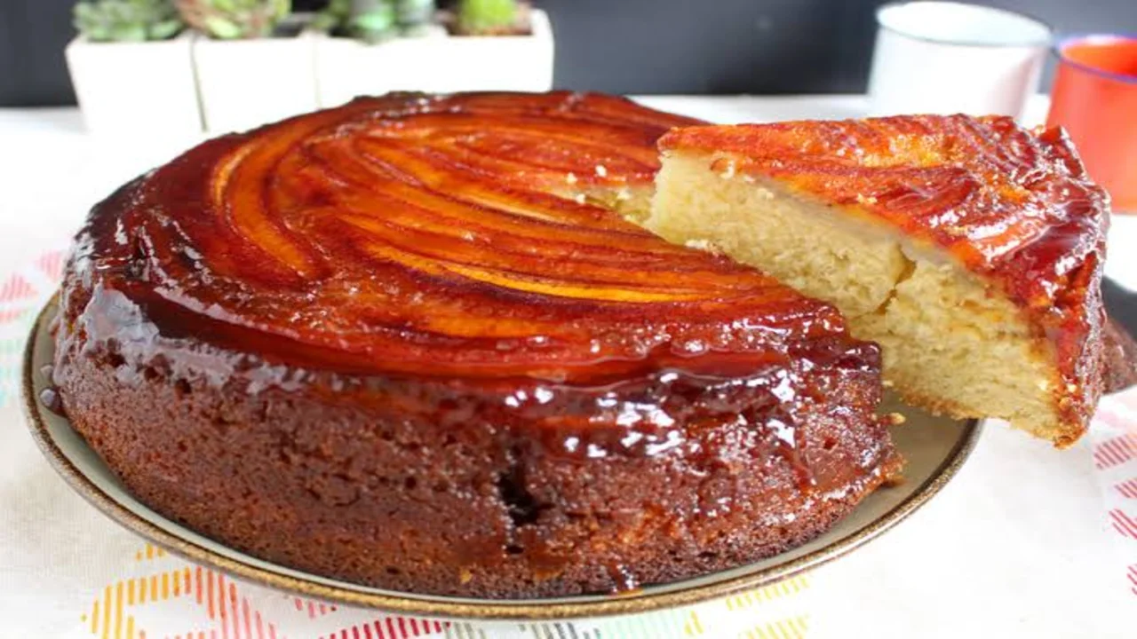 Como fazer um bolo de banana fofinho delicioso