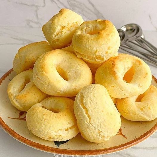 Como preparar um biscoito de queijo caseiro