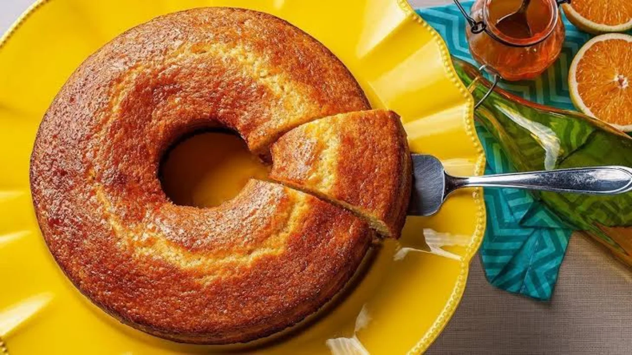 Como fazer um bolo de fubá com laranja delicioso